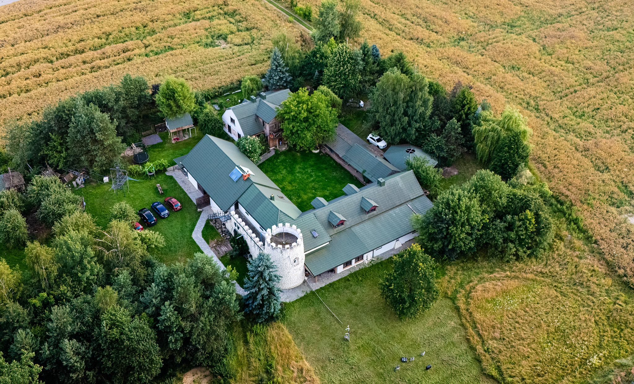 DJI_20250719182314_0004_D Skrzynicki Ośrodek Teatralny
